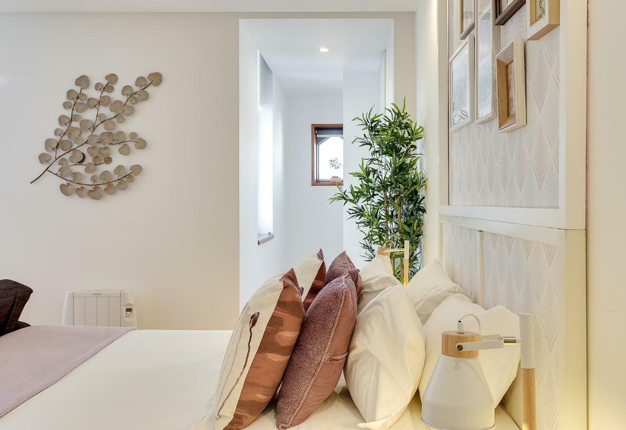 January'S 31 Studio By Da'Home Porto Luaran gambar